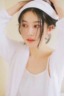 老女人大荫蒂毛茸观看方法